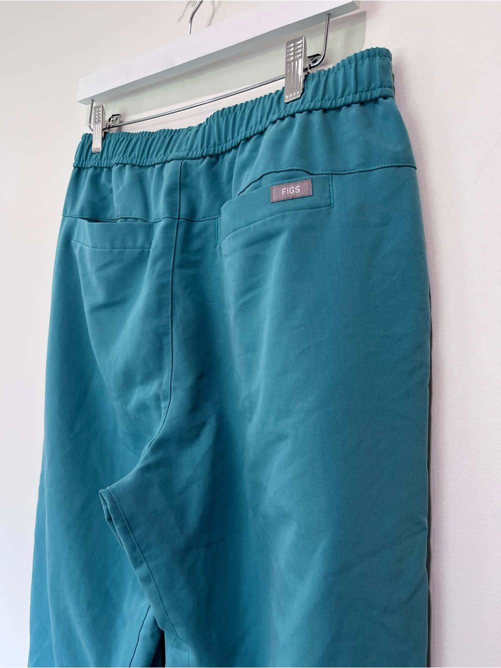 FIGS Men's M Tansen 2.0 Jogger Scrub Pants Teal
